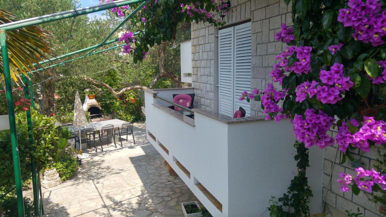 Paradise House At Sea Rab Town Exterior foto